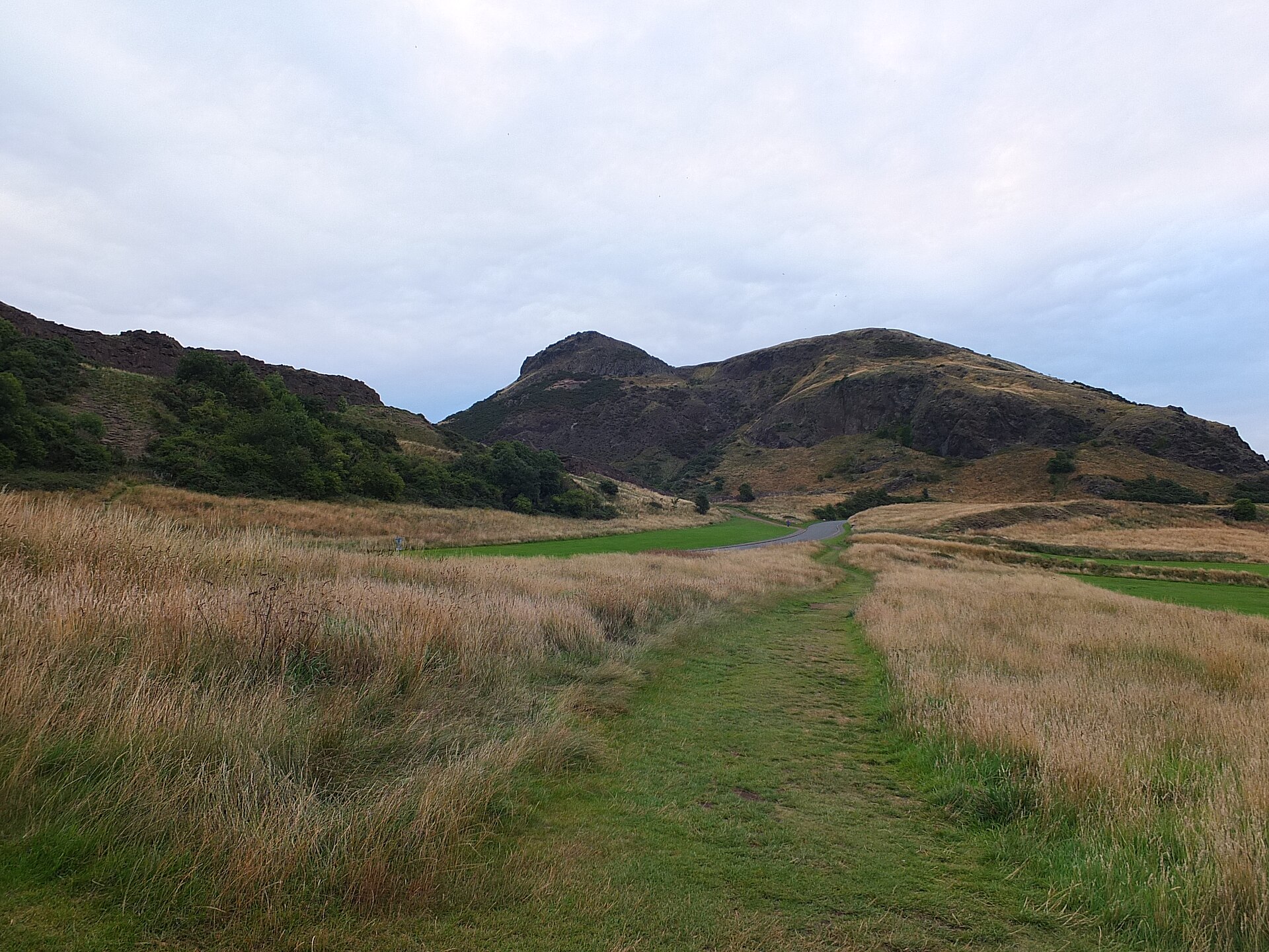 Arthur's Seat and Holyrood Park: walks, views and practical advice